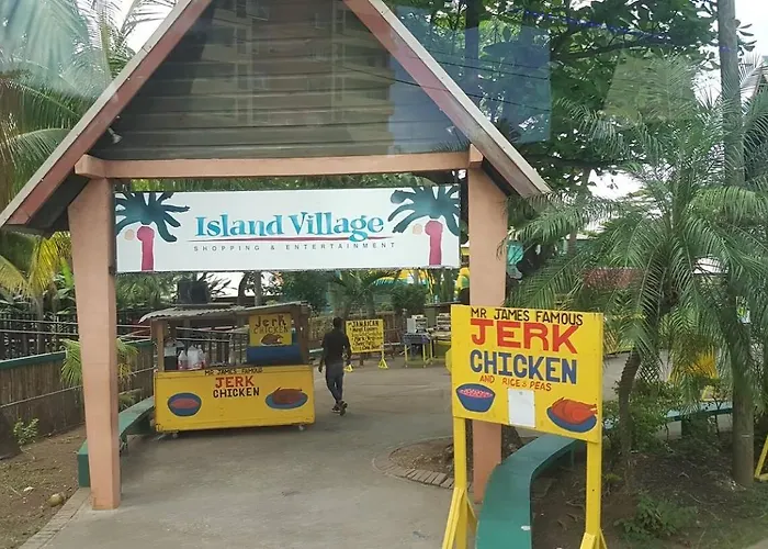 Aparthotel Fisherman's Point Beach-front Condomania Ocho Rios
