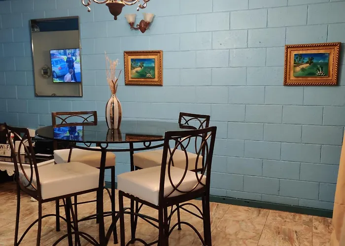 Fisherman's Point Beach-front Condomania Aparthotel 3*