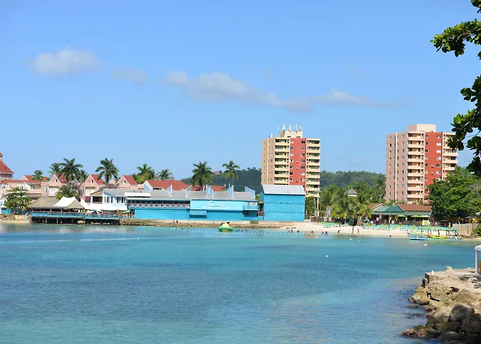 Fisherman's Point Beach-front Condomania Ocho Rios