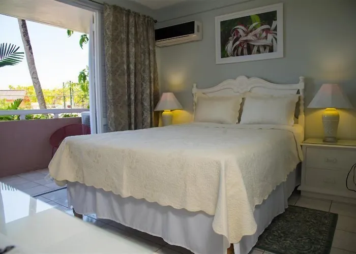Aparthotel Fisherman's Point Beach-front Condomania Ocho Rios